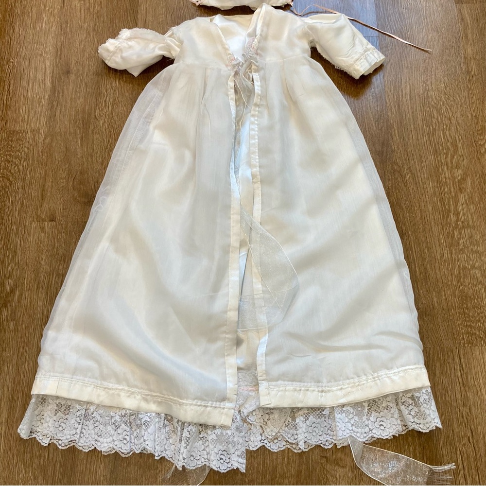 Little Girls Christening Gown Cover & Bonnet with Lace Trim Pink Rose Accents - Picture 10 of 14